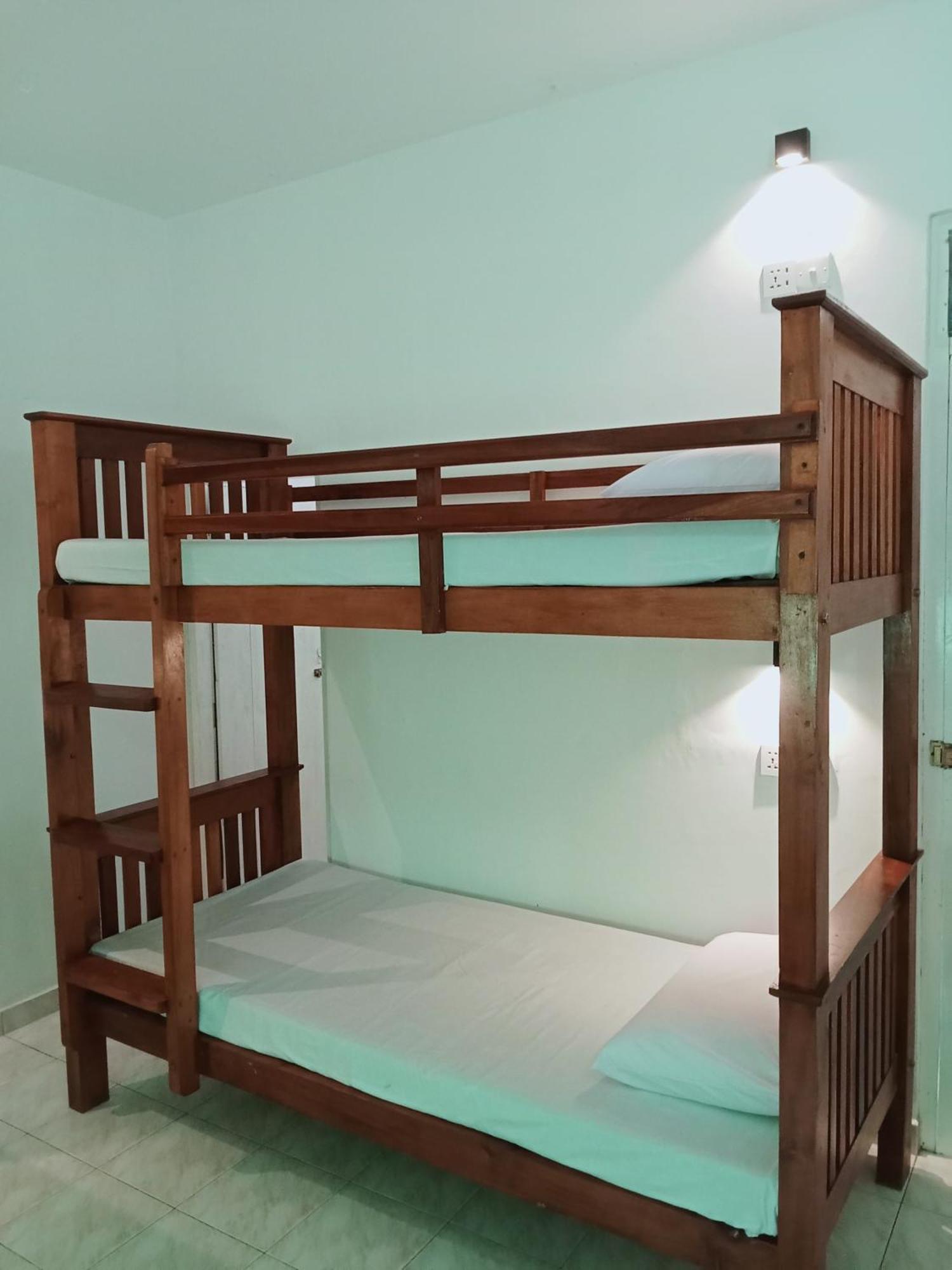 Sihara Rooms & Hostel Matara Exterior photo