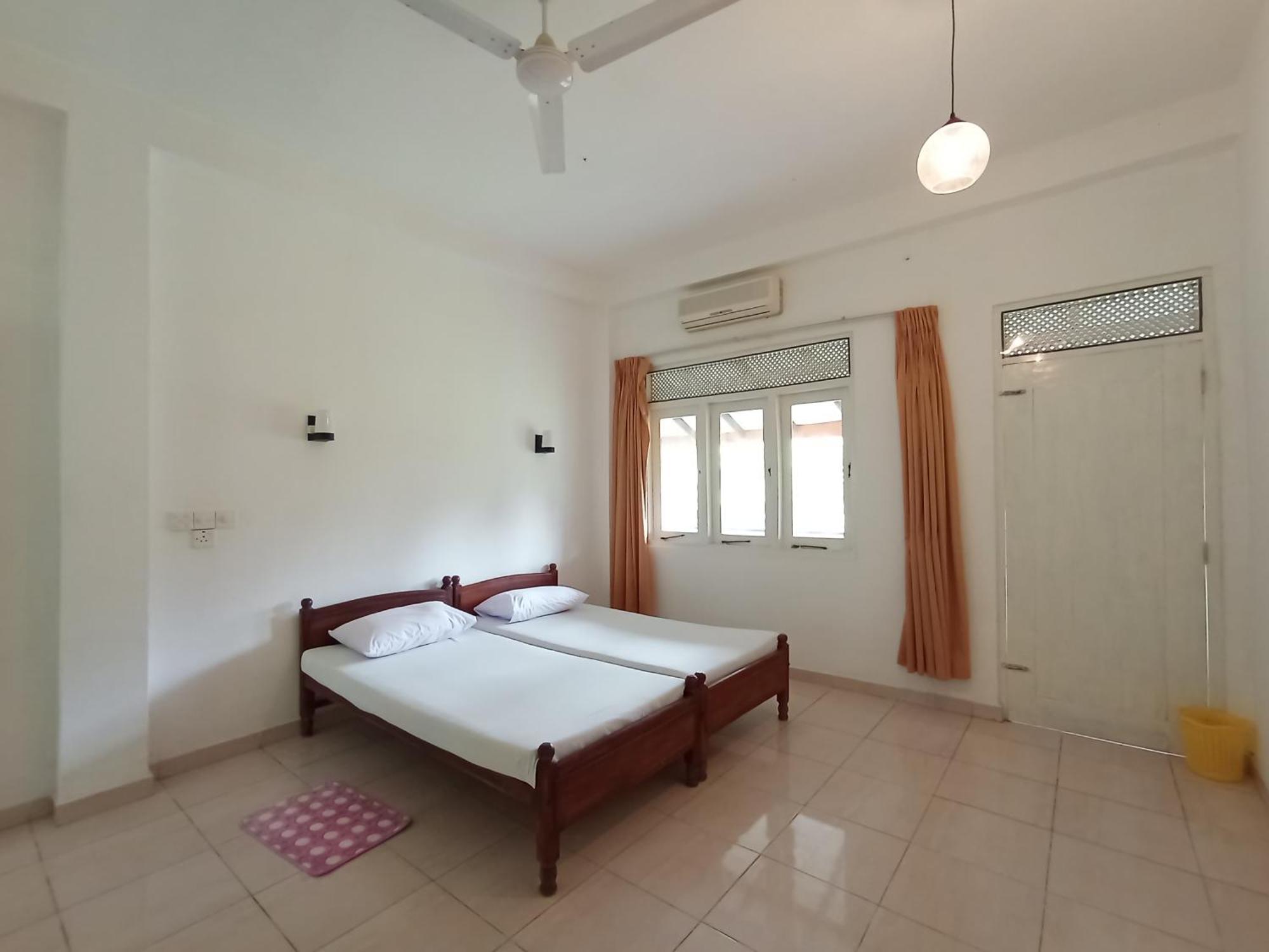 Sihara Rooms & Hostel Matara Exterior photo